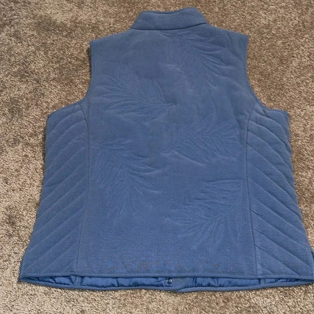 Tommy Bahama Silk Quilted Embroidered Blue Vest - Large U - Picture 3 of 5